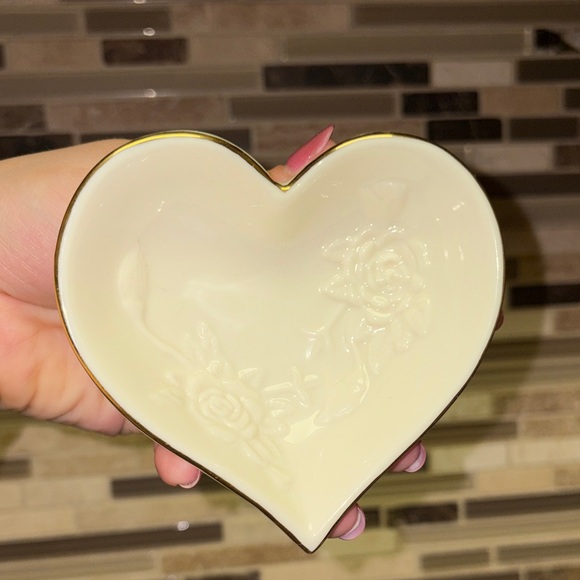 Lenox Porcelain Rose Heart Dish NWOT - Picture 7 of 8